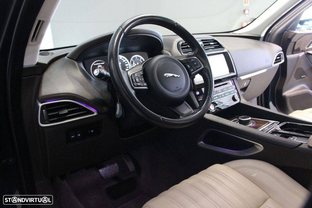 Jaguar F-Pace 2.0 i4D R-Sport Aut. - 14