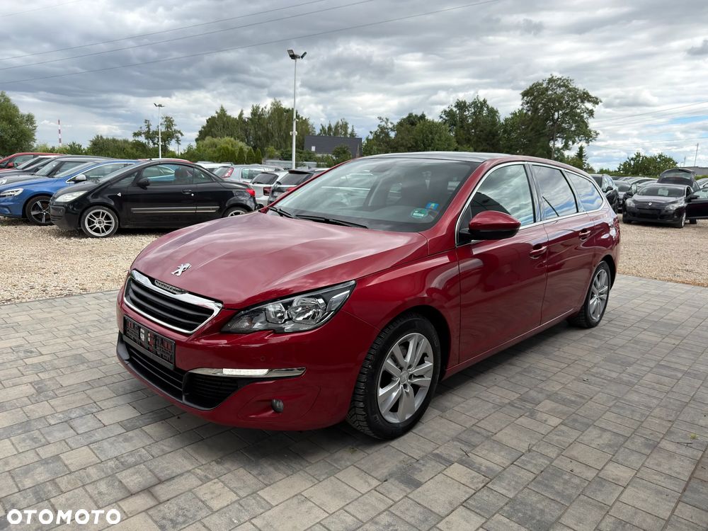 Peugeot 308 1.6 BlueHDi Allure S&S - 21