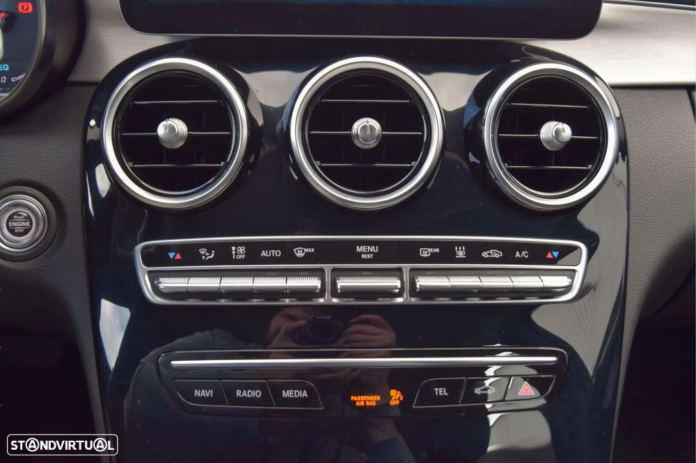 Mercedes-Benz C 300 de Avantgarde - 15