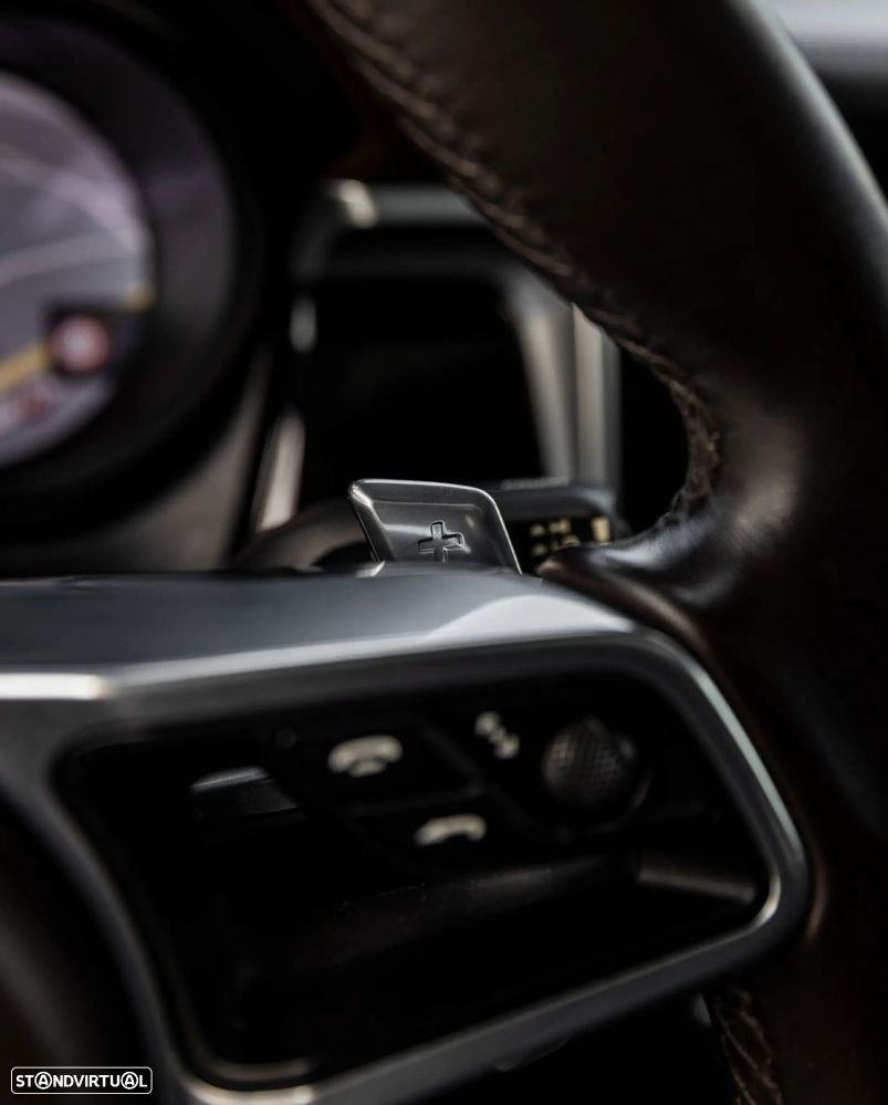 Porsche Macan - 13