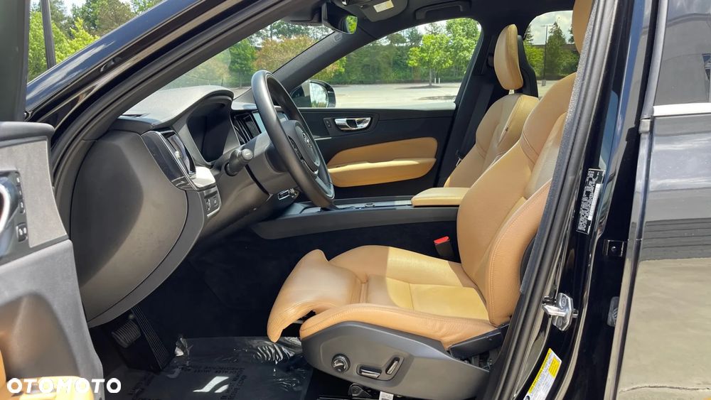 Volvo XC 60 T5 Inscription - 11