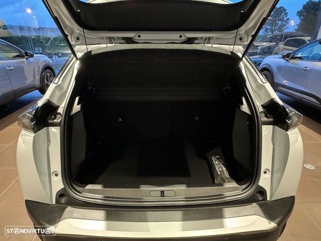 Peugeot 2008 1.2 PureTech Active - 9