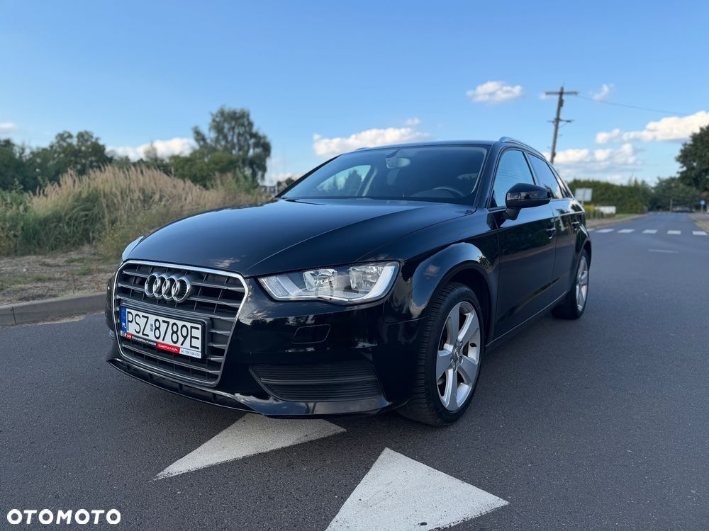 Audi A3 Sportback 1.4 TFSI Ambiente - 2
