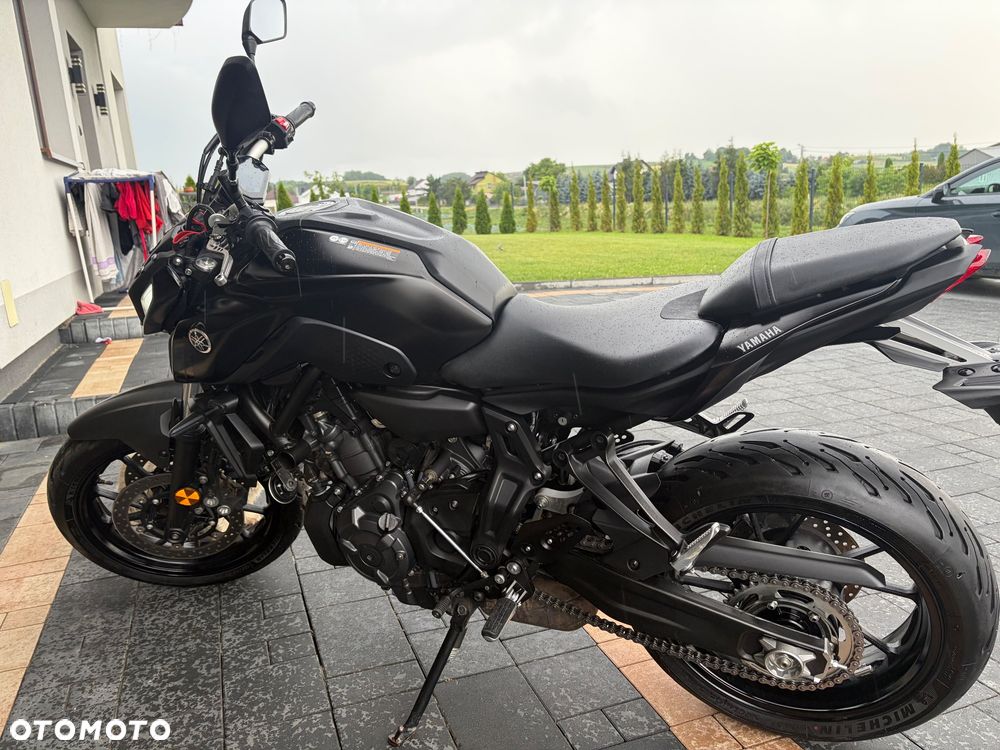 Yamaha MT - 4