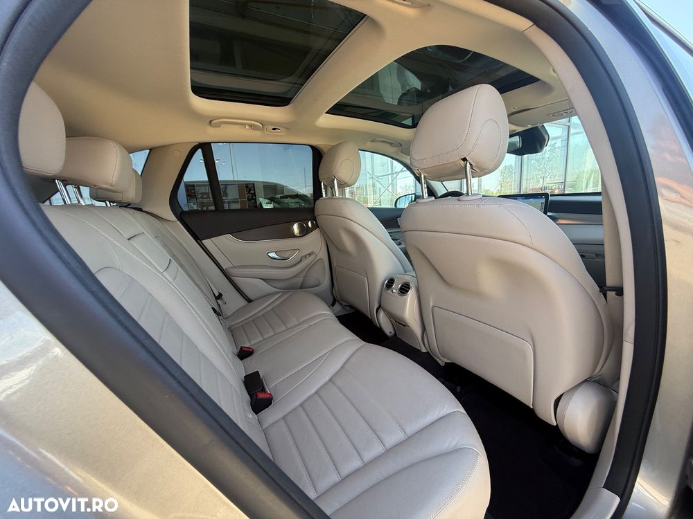 Mercedes-Benz GLC 300 de 4Matic 9G-TRONIC Exclusive - 21