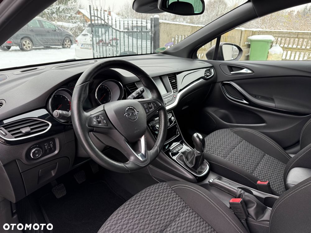 Opel Astra 1.4 Turbo Innovation - 12