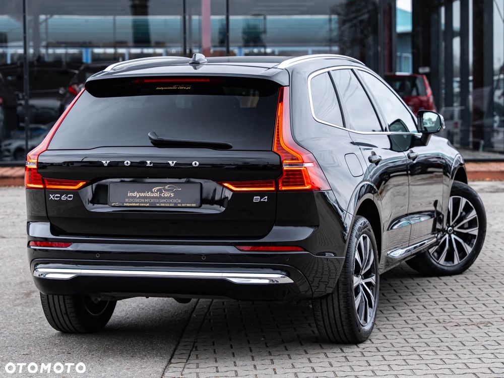 Volvo XC 60 B4 D Plus Bright - 3