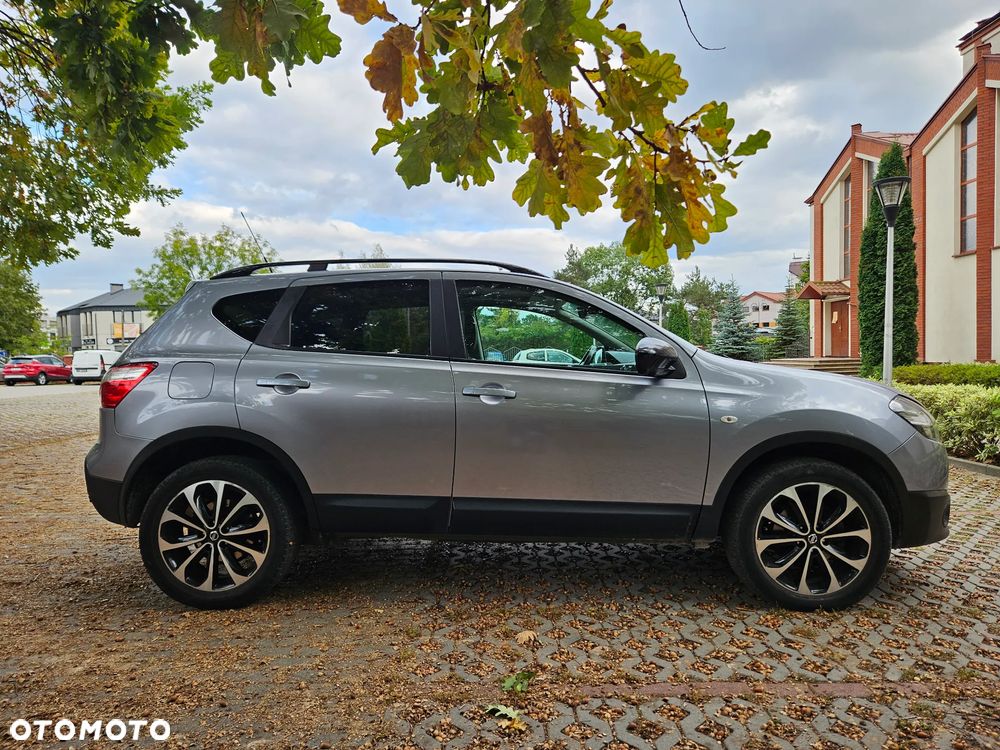 Nissan Qashqai - 10
