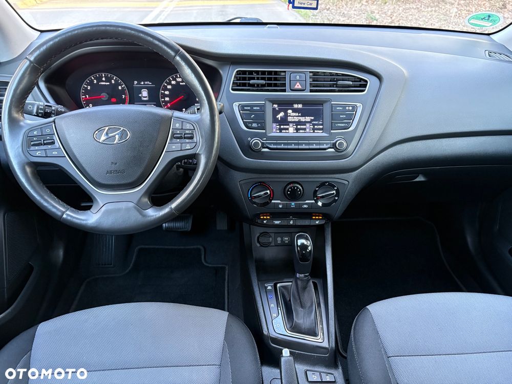 Hyundai i20 blue 1.0 T-GDI Active DCT Style - 6