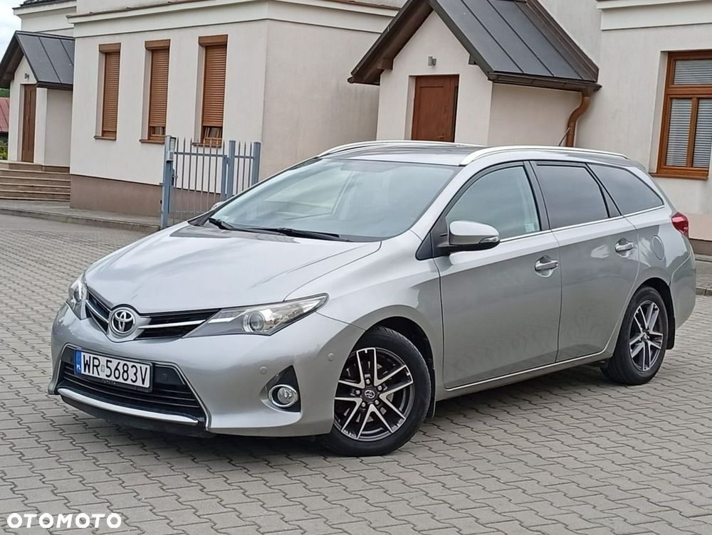 Toyota Auris - 3