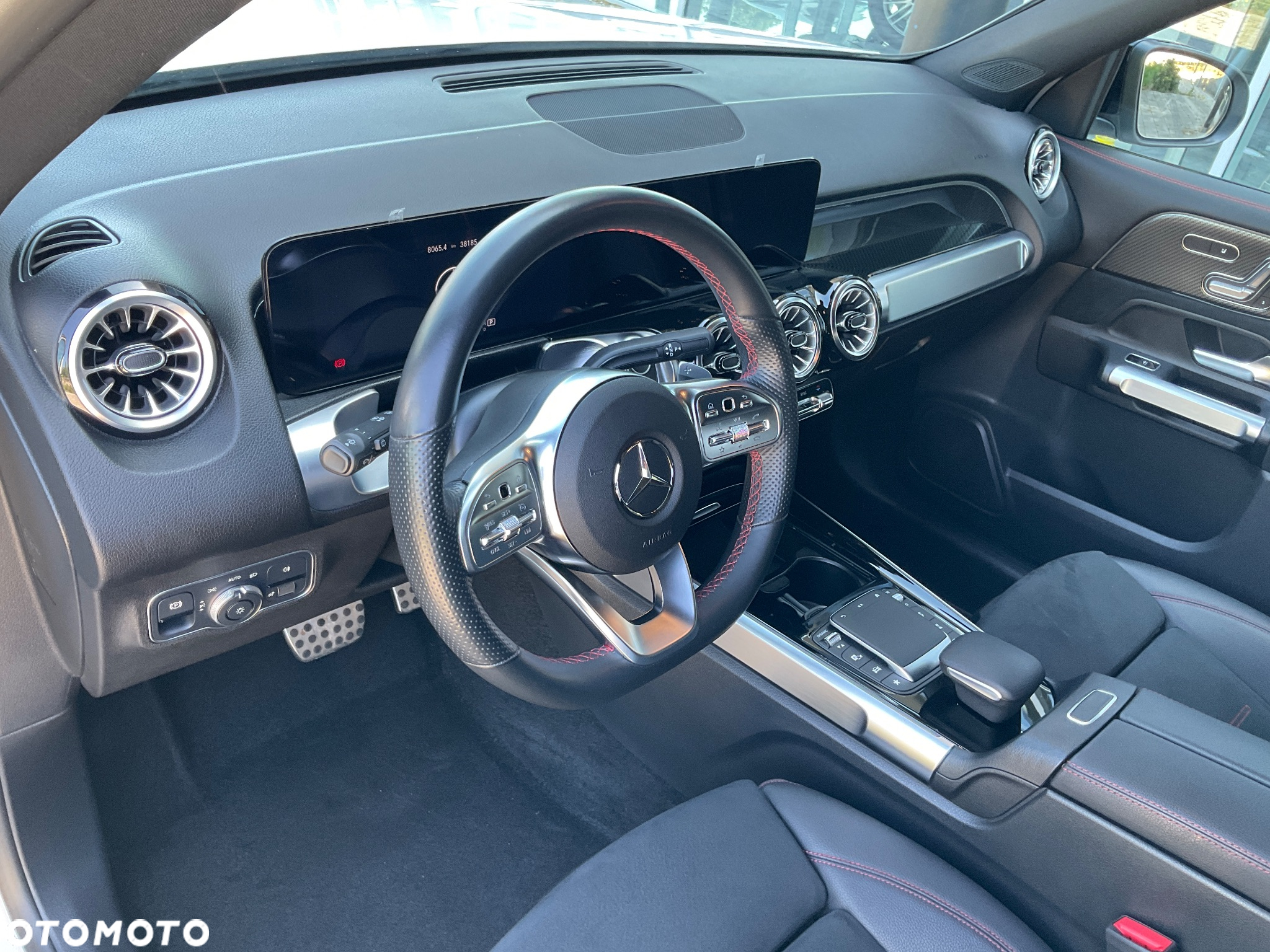 Mercedes-Benz GLB 200 AMG Line 7G-DCT - 11
