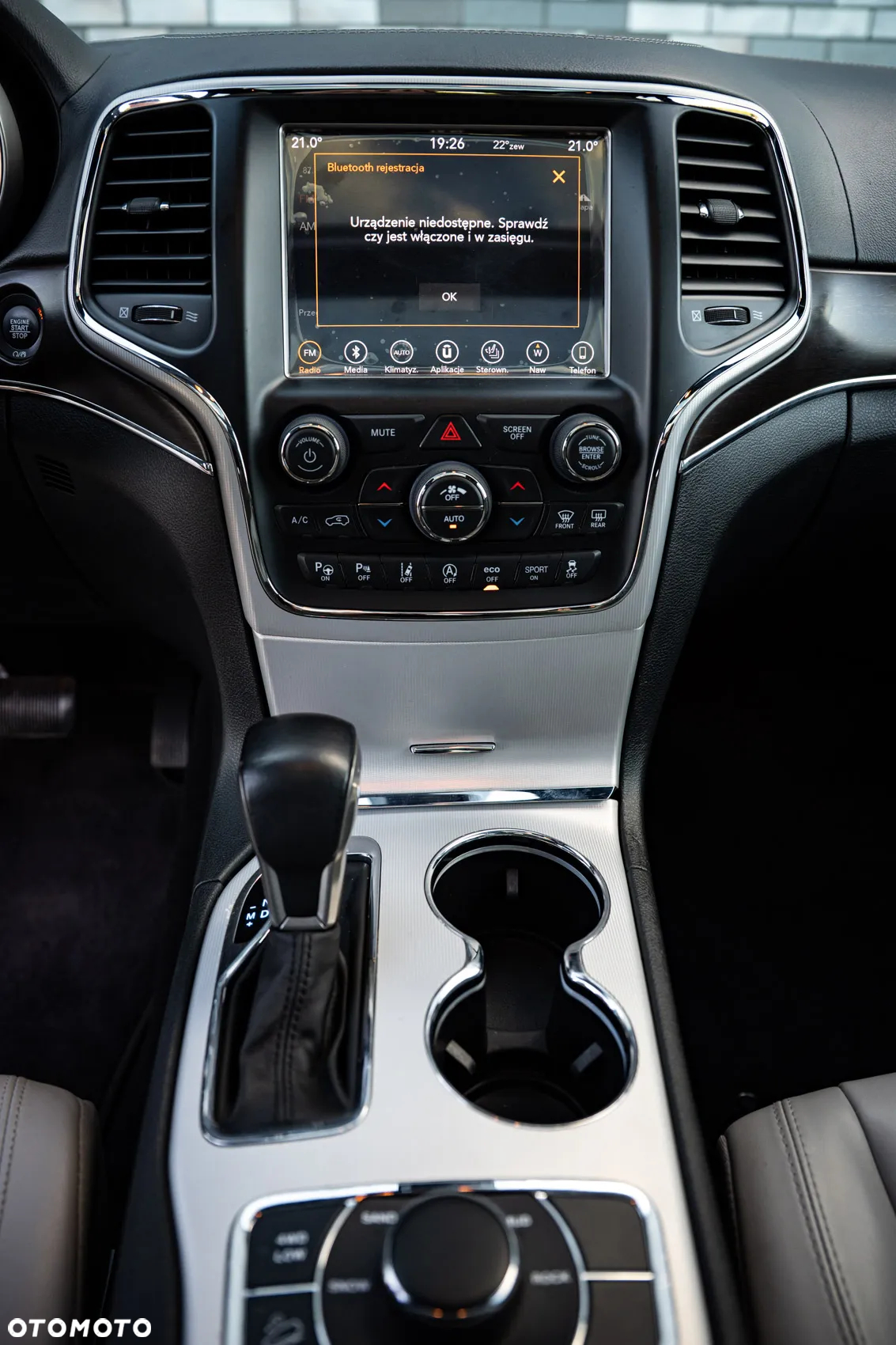 Jeep Grand Cherokee - 19