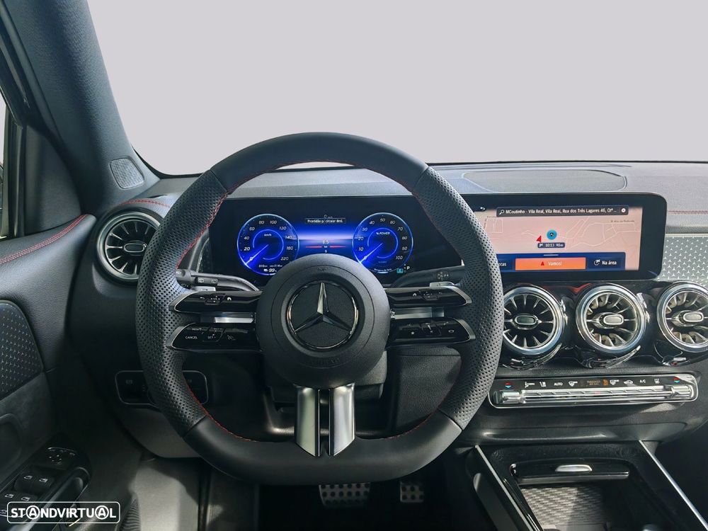 Mercedes-Benz EQB - 7