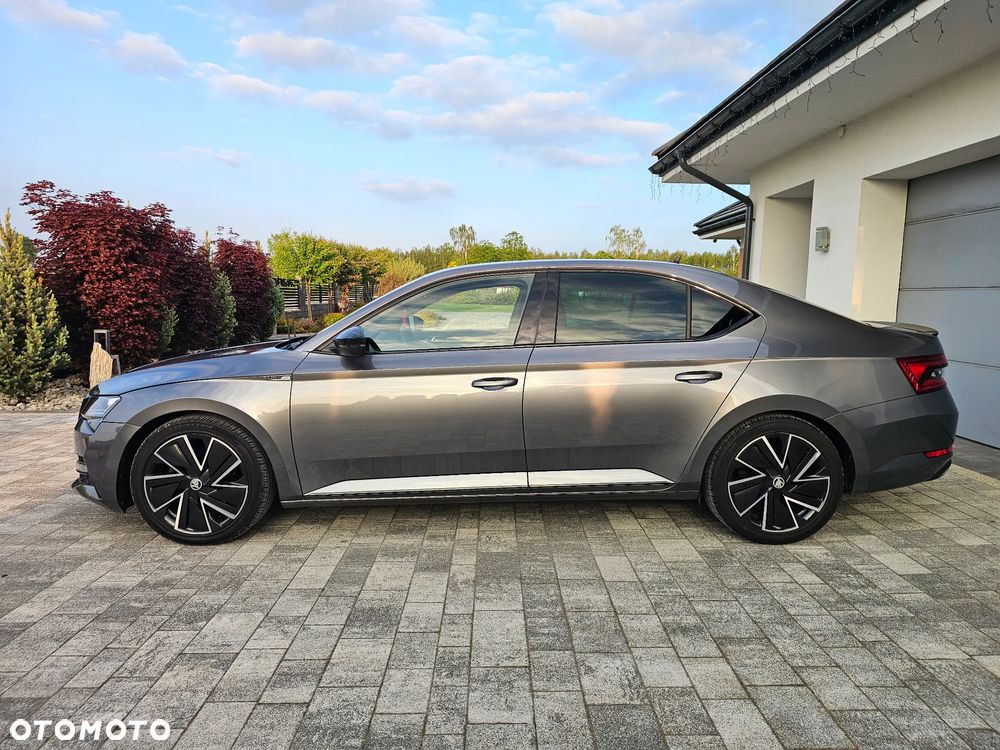 Skoda Superb 2.0 TSI Sportline DSG - 2