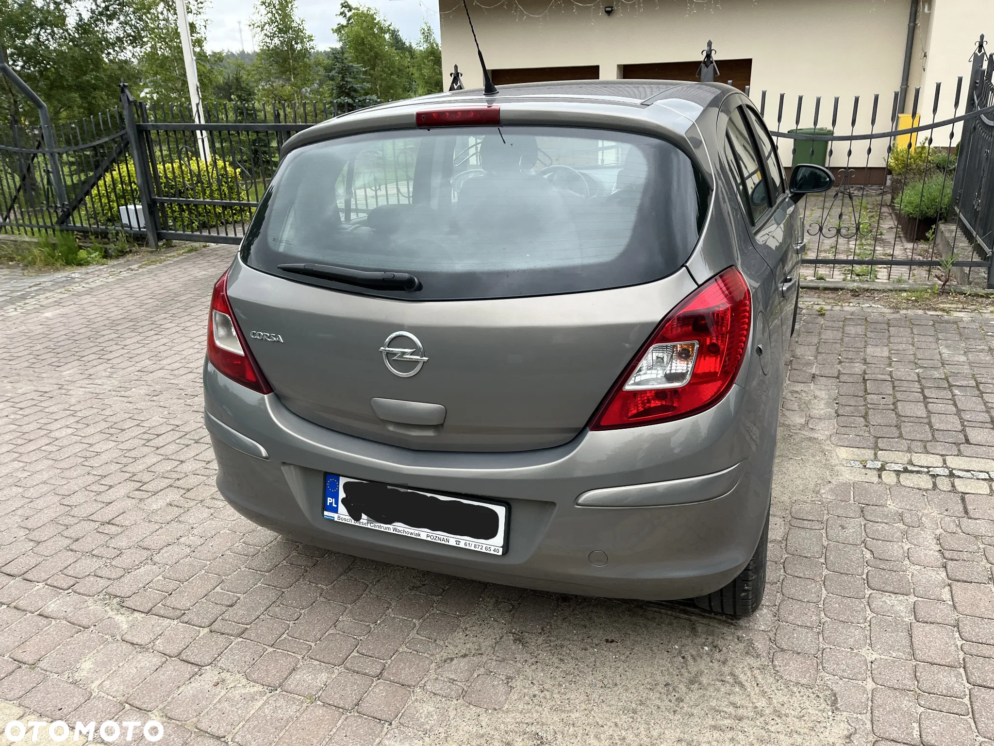 Opel Corsa - 2