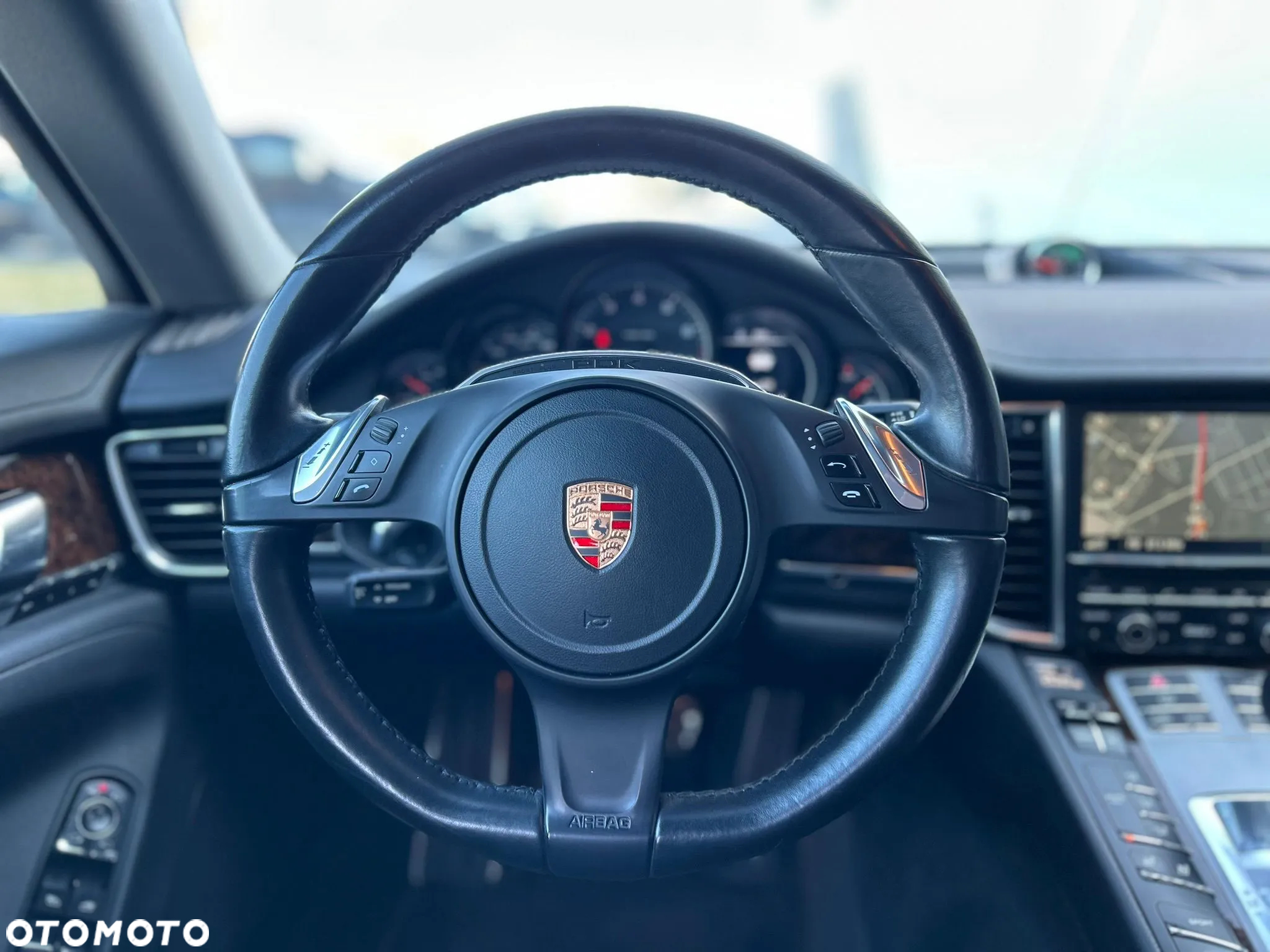 Porsche Panamera Standard - 11