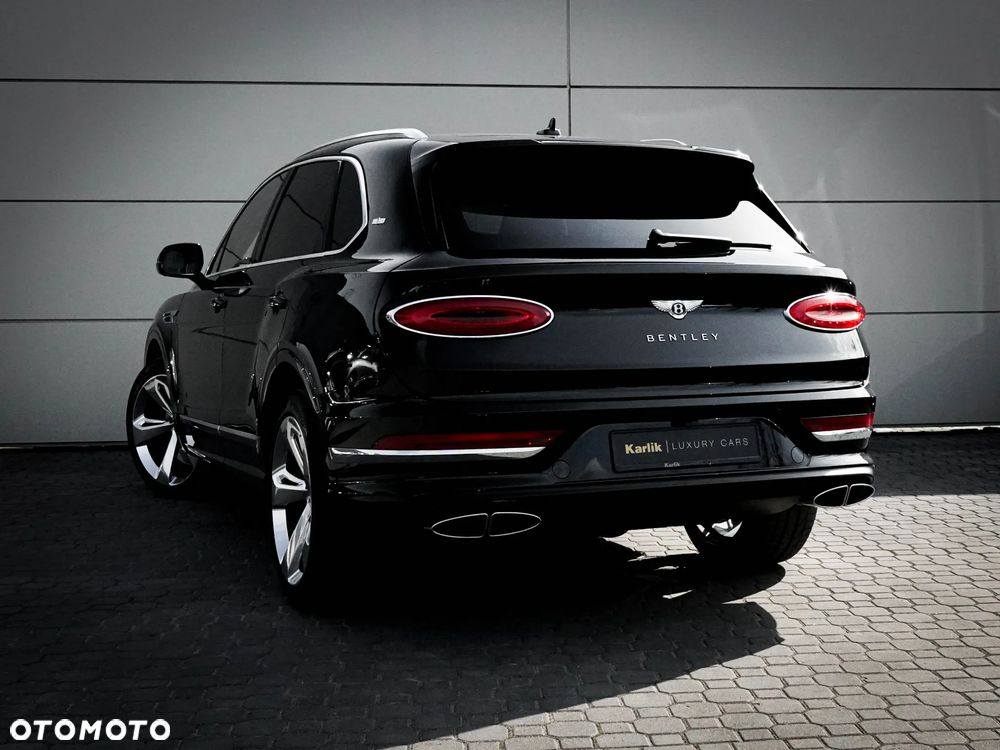 Bentley Bentayga - 3