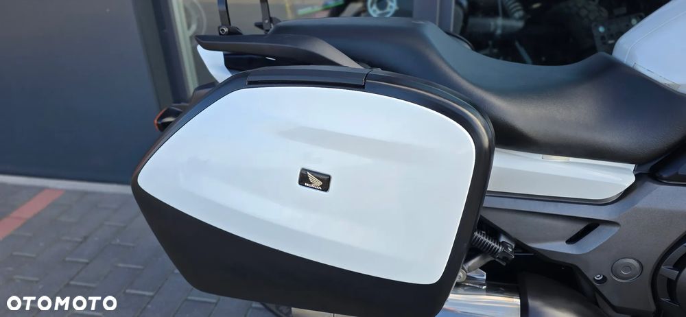 Honda CTX - 17