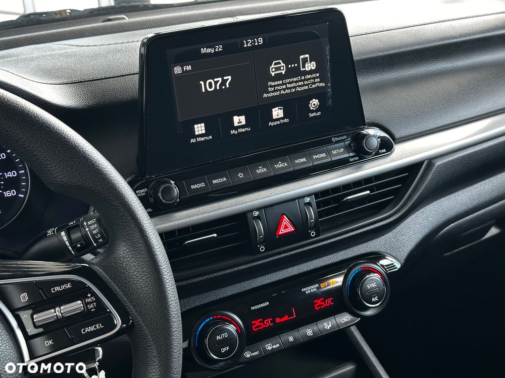 Kia Ceed - 22
