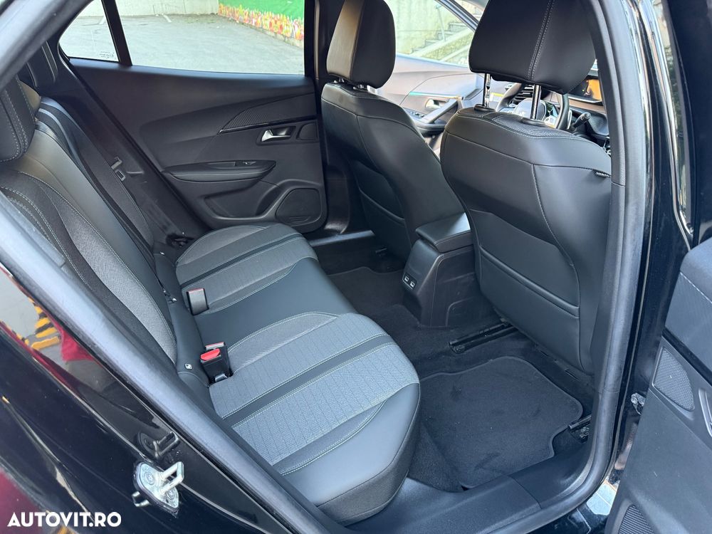 Peugeot 2008 - 10