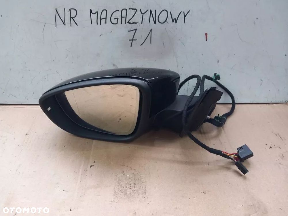 LUSTERKO LEWE VW PASSAT B7 EU 9+2 KABLI 3C0857933A - 1