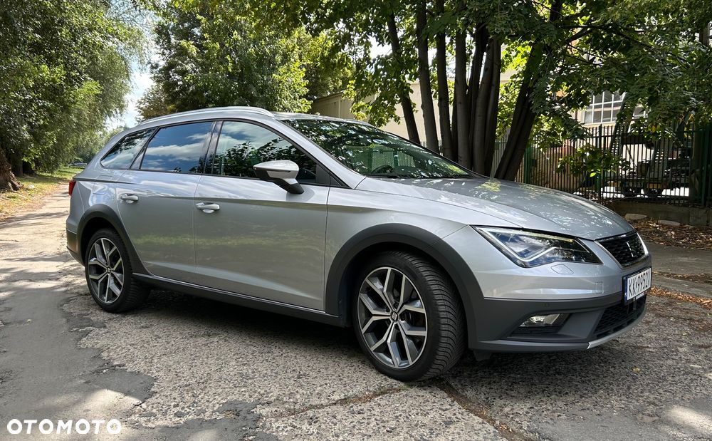 Seat Leon Sportstourer 1.8 TSI Start&Stop 4Drive DSG X-Perience - 6