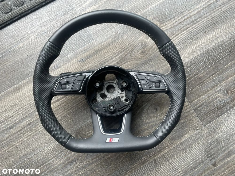 Audi A4 B9 A5 8W S-line kierownica ścięta skóra - 1