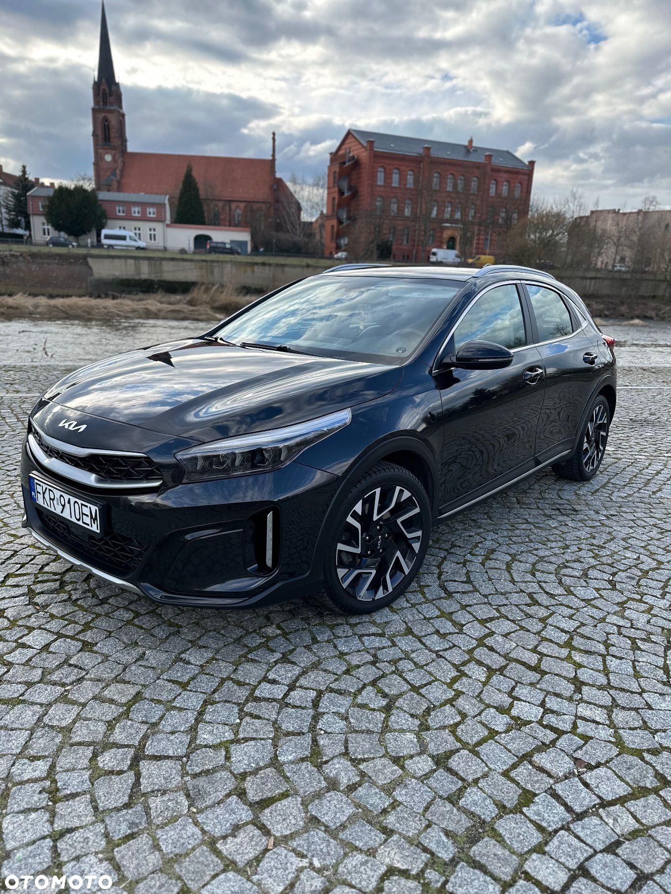 Kia XCeed 1.5 T-GDI L Business Line DCT - 1
