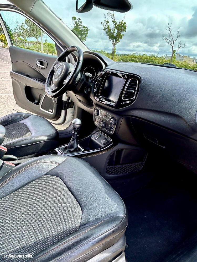 Jeep Compass 1.6 M-Jet Limited - 11