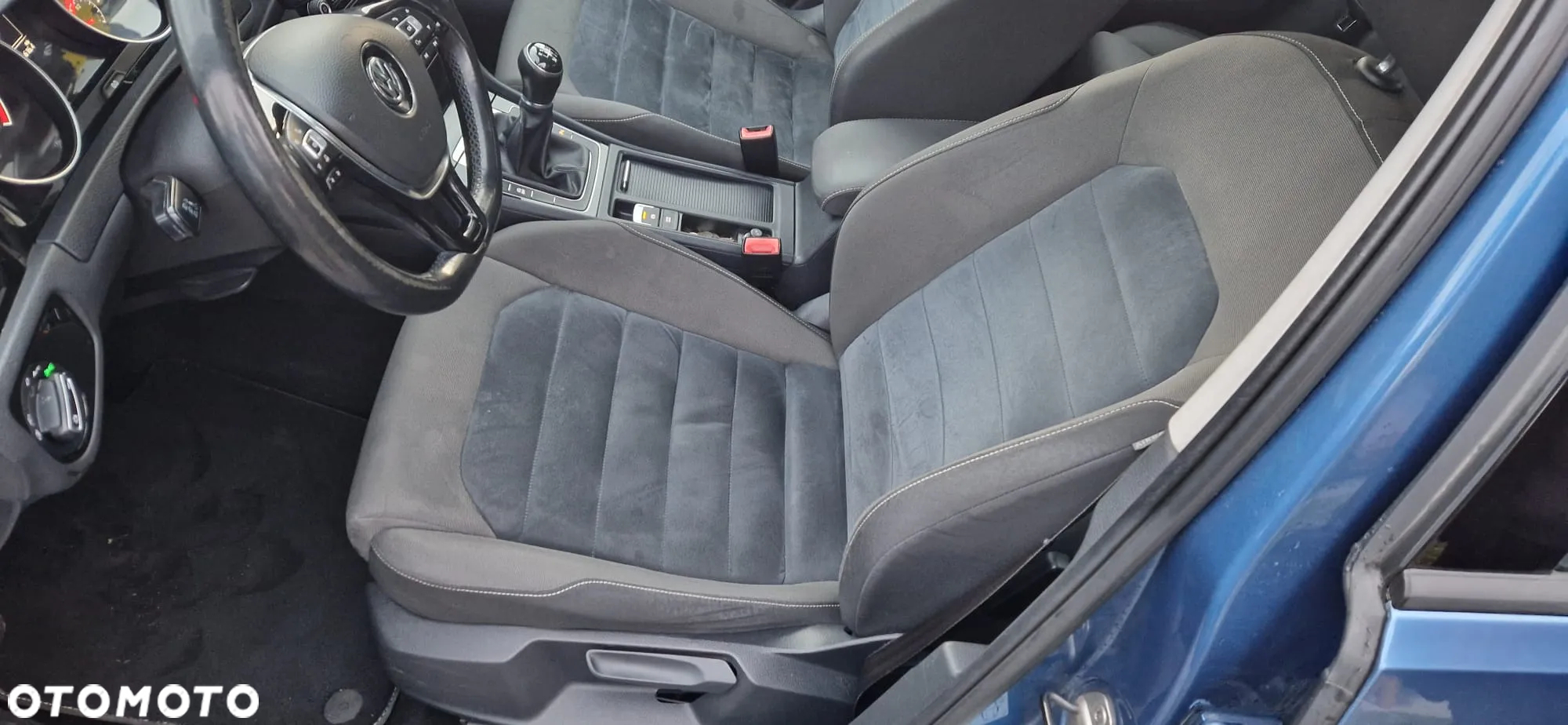 Volkswagen Golf 2.0 TDI (BlueMotion Technology) Highline - 6