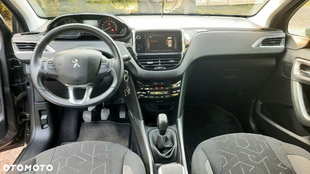 Peugeot 2008 1.2 Pure Tech Active - 10
