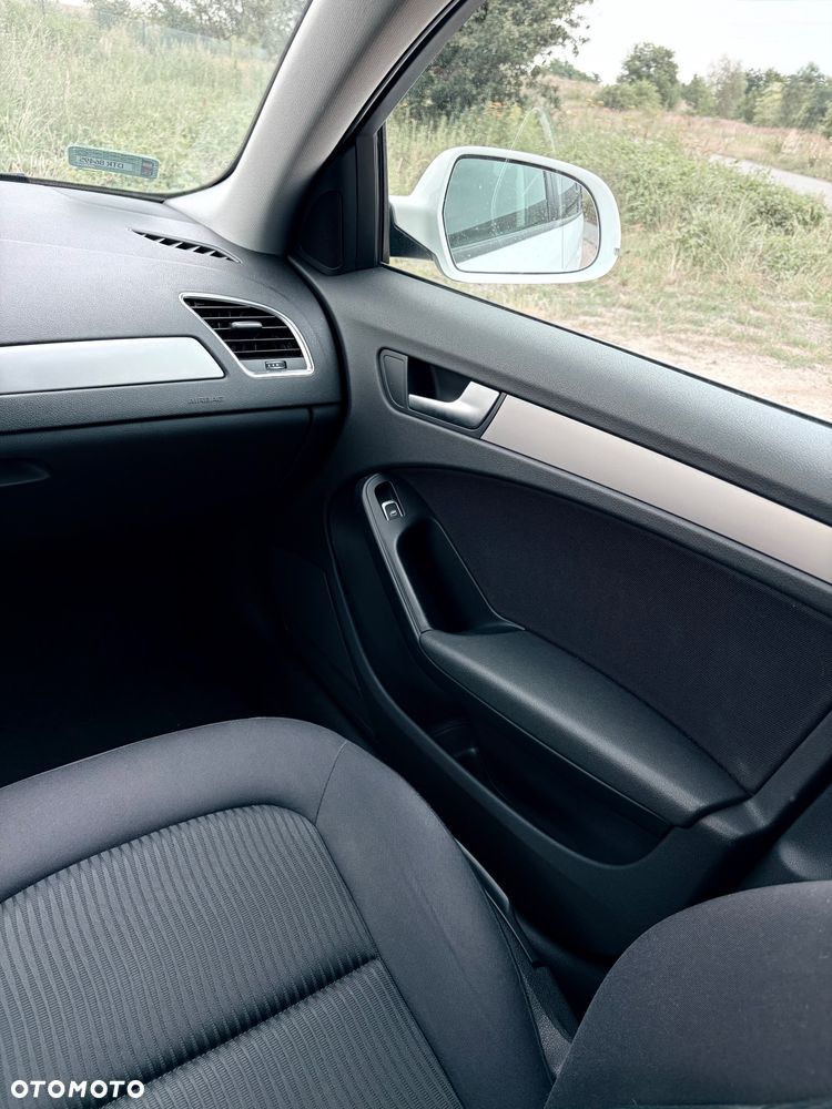 Audi A4 Avant 2.0 TDI - 17