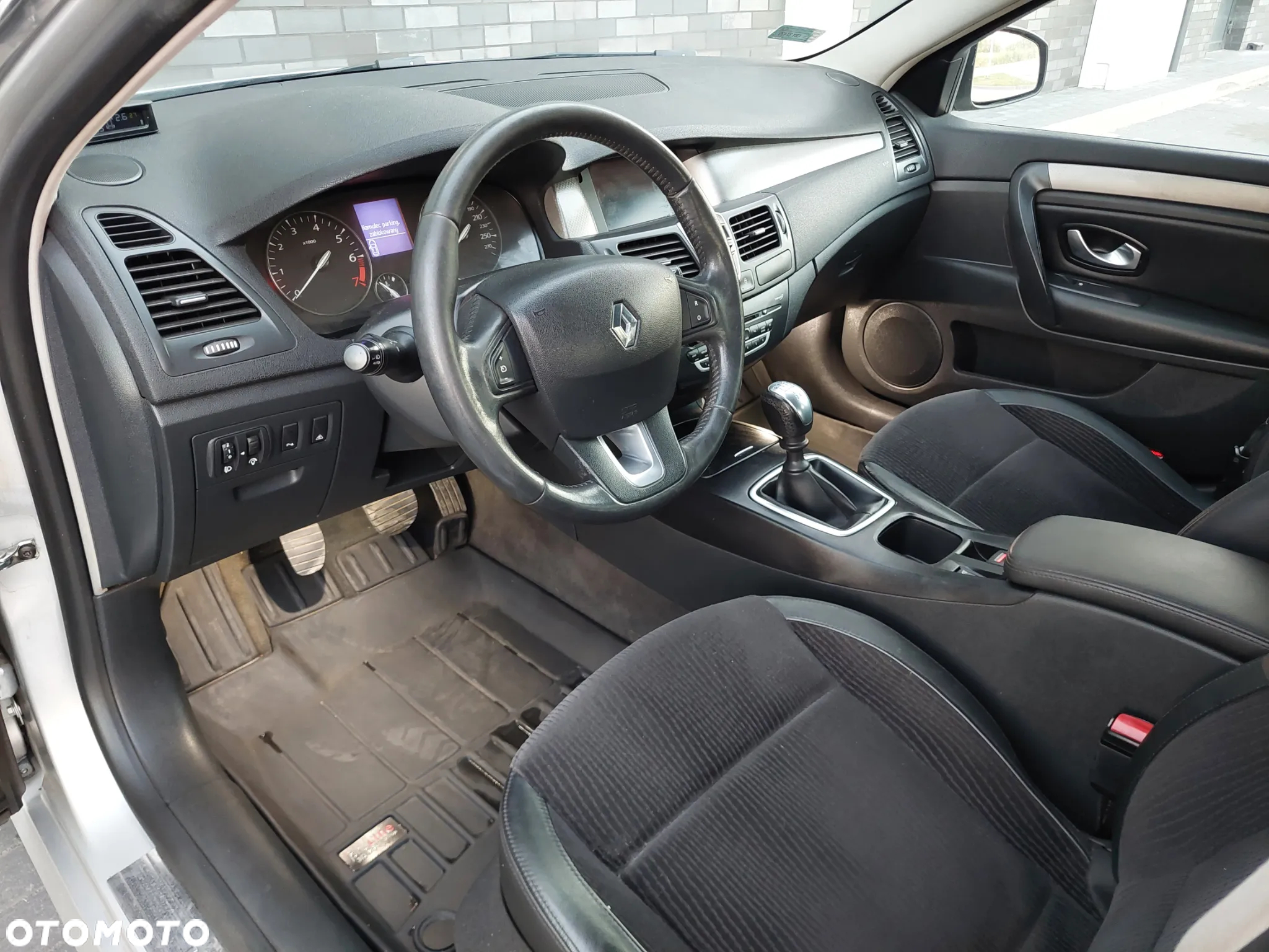 Renault Laguna 2.0 Expression - 9