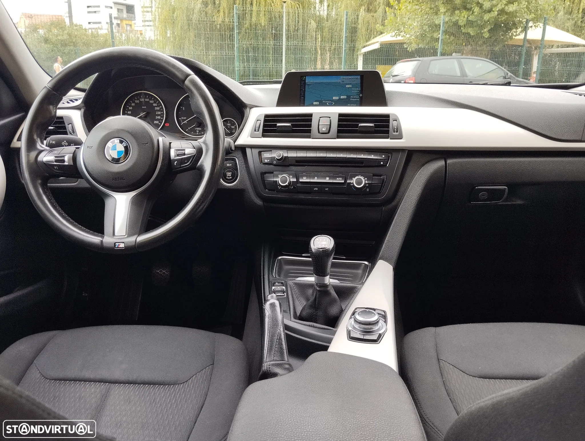 BMW 318 d Touring Line Sport - 19