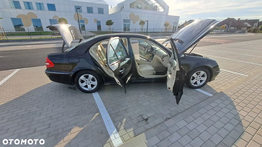 Mercedes-Benz Klasa E 200 Kompressor Automatik Avantgarde - 11