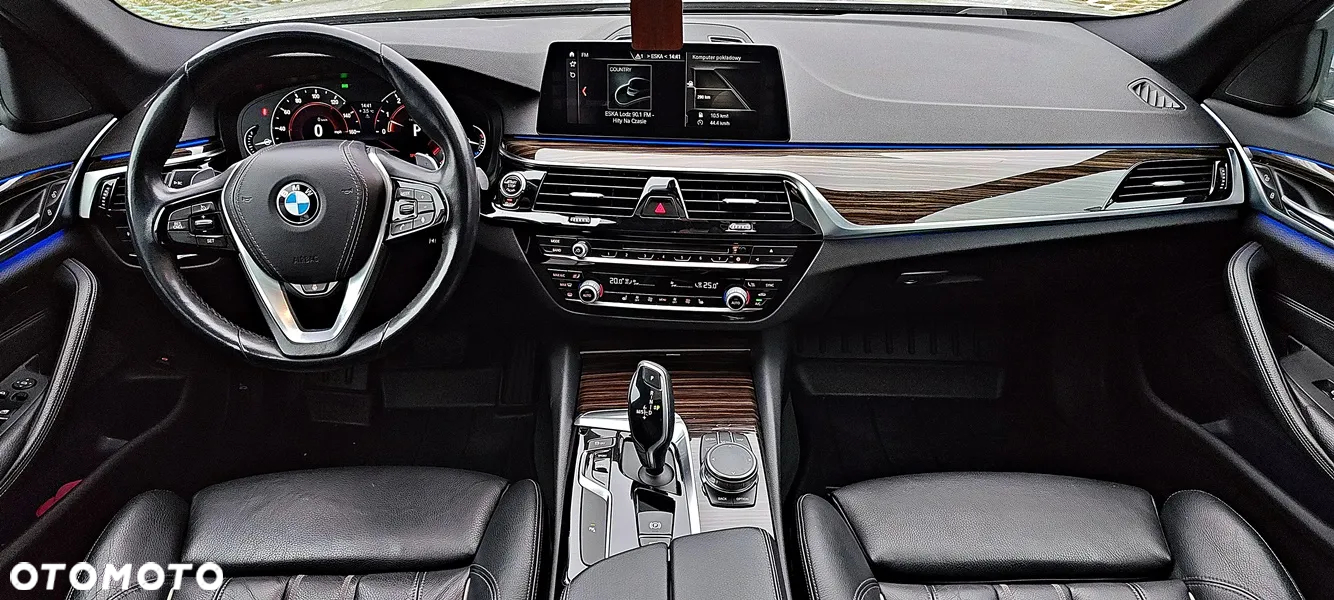 BMW Seria 5 530i xDrive Sport Line - 40