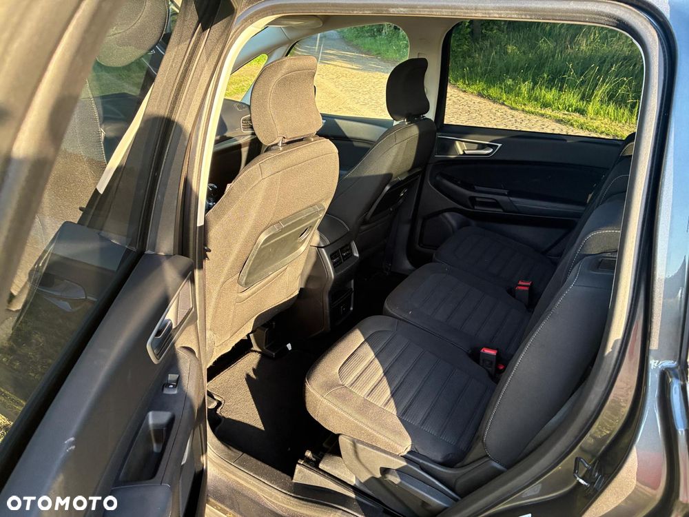Ford Galaxy - 13