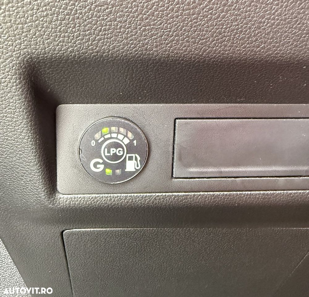 Renault Captur TCe 100 Evolution - 32