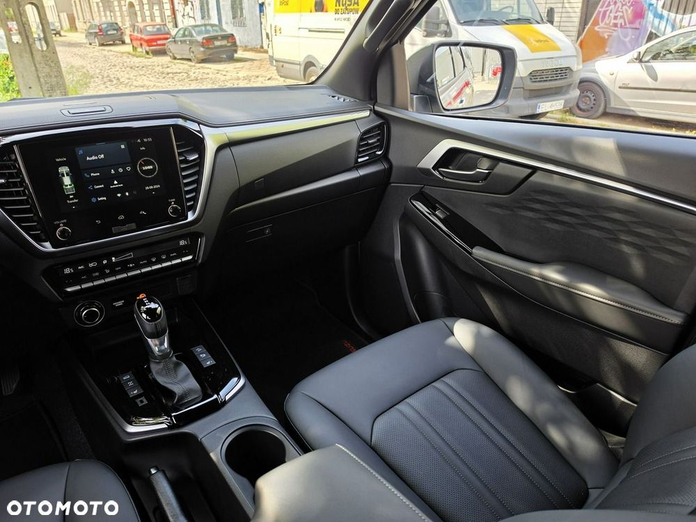 Isuzu D-Max 2.2 DC LSX 4WD - 34