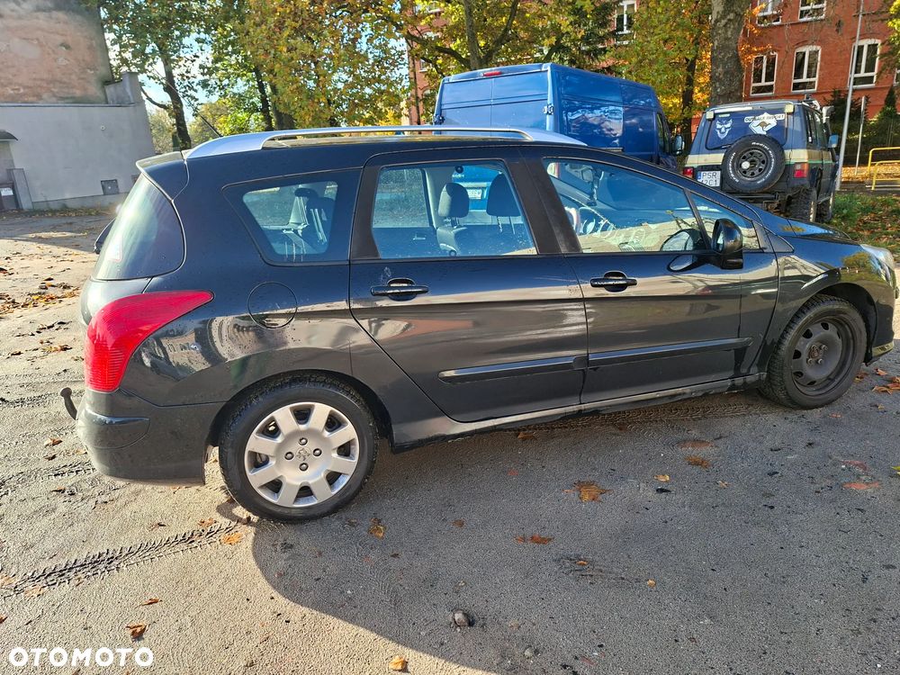 Peugeot 308 - 5