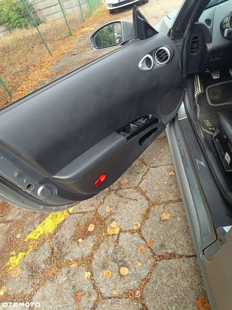 Nissan 350 Z 3.5 V6 - 7