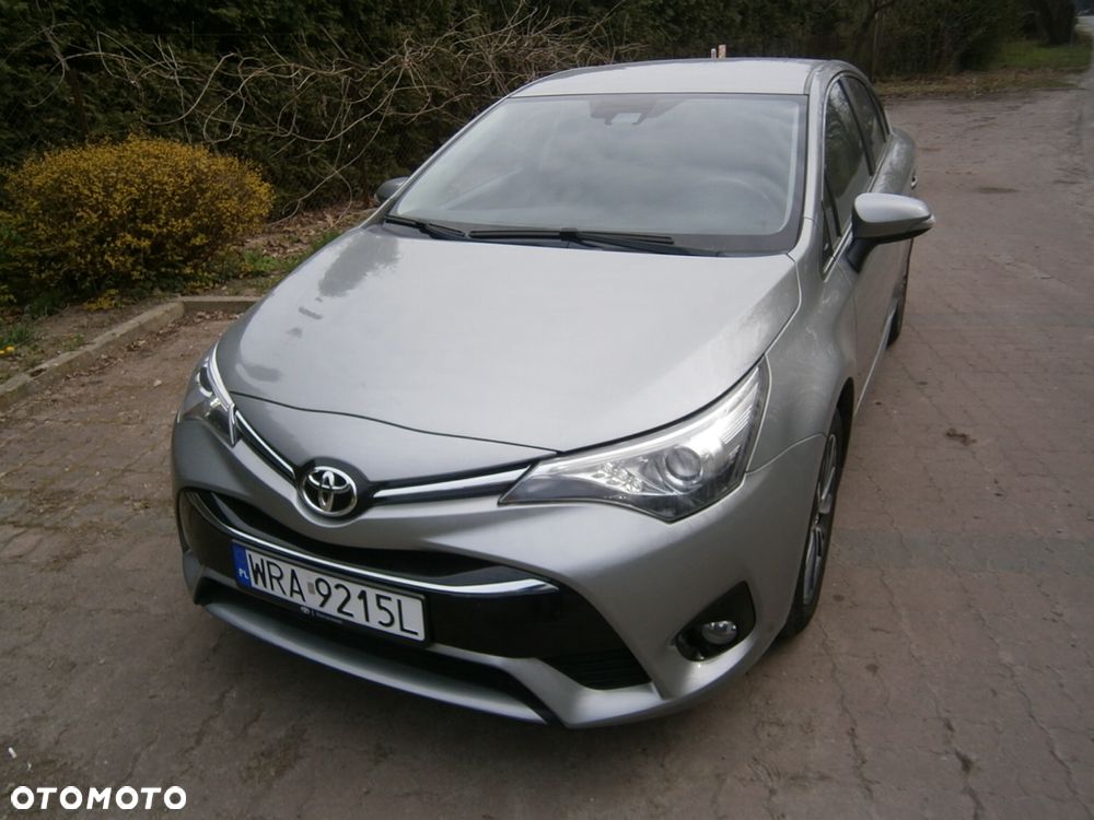 Toyota Avensis 1.8 Sol MS - 1