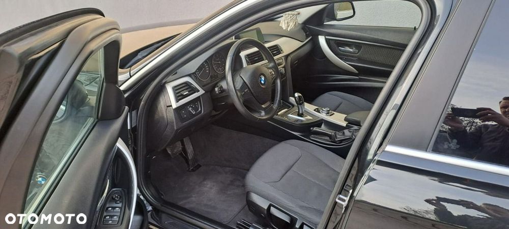BMW Seria 3 318d Modern Line - 6