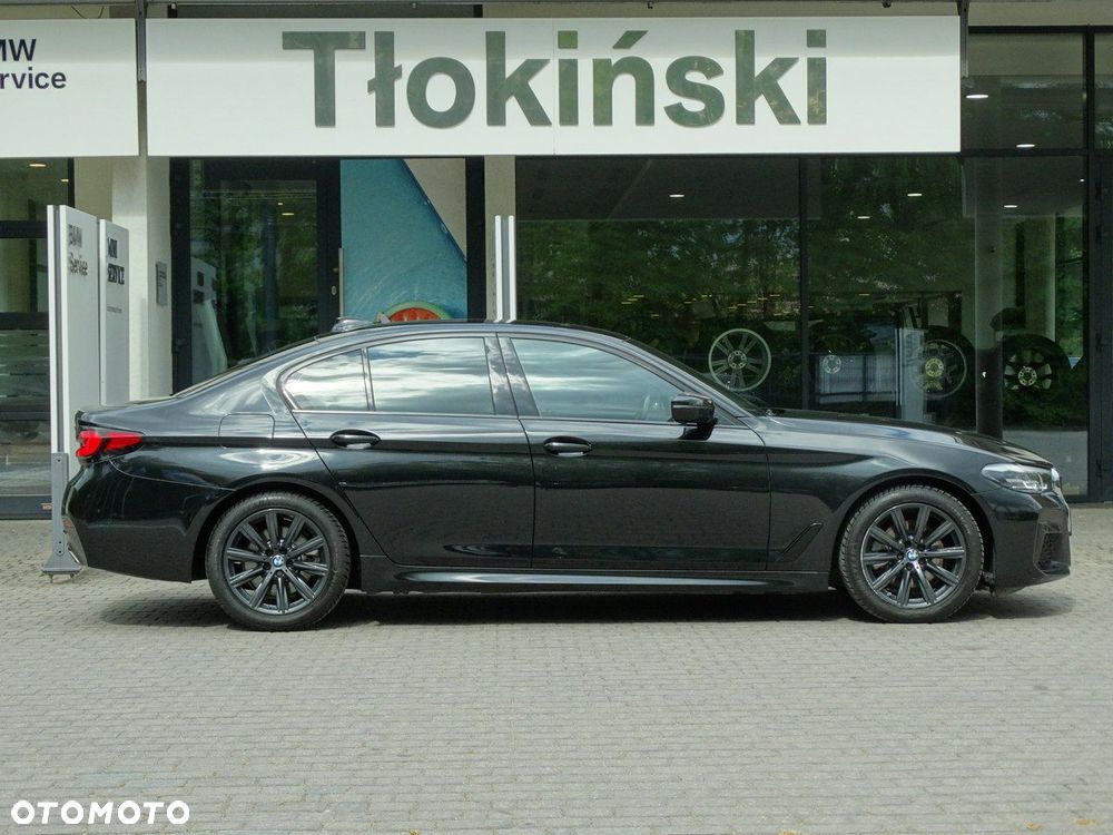 BMW Seria 5 520d xDrive MHEV M Sport sport - 6