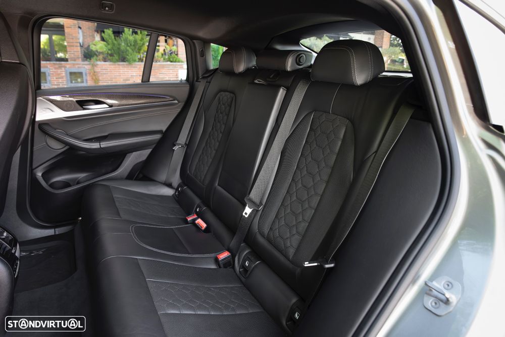 BMW X4 M Competition - 33