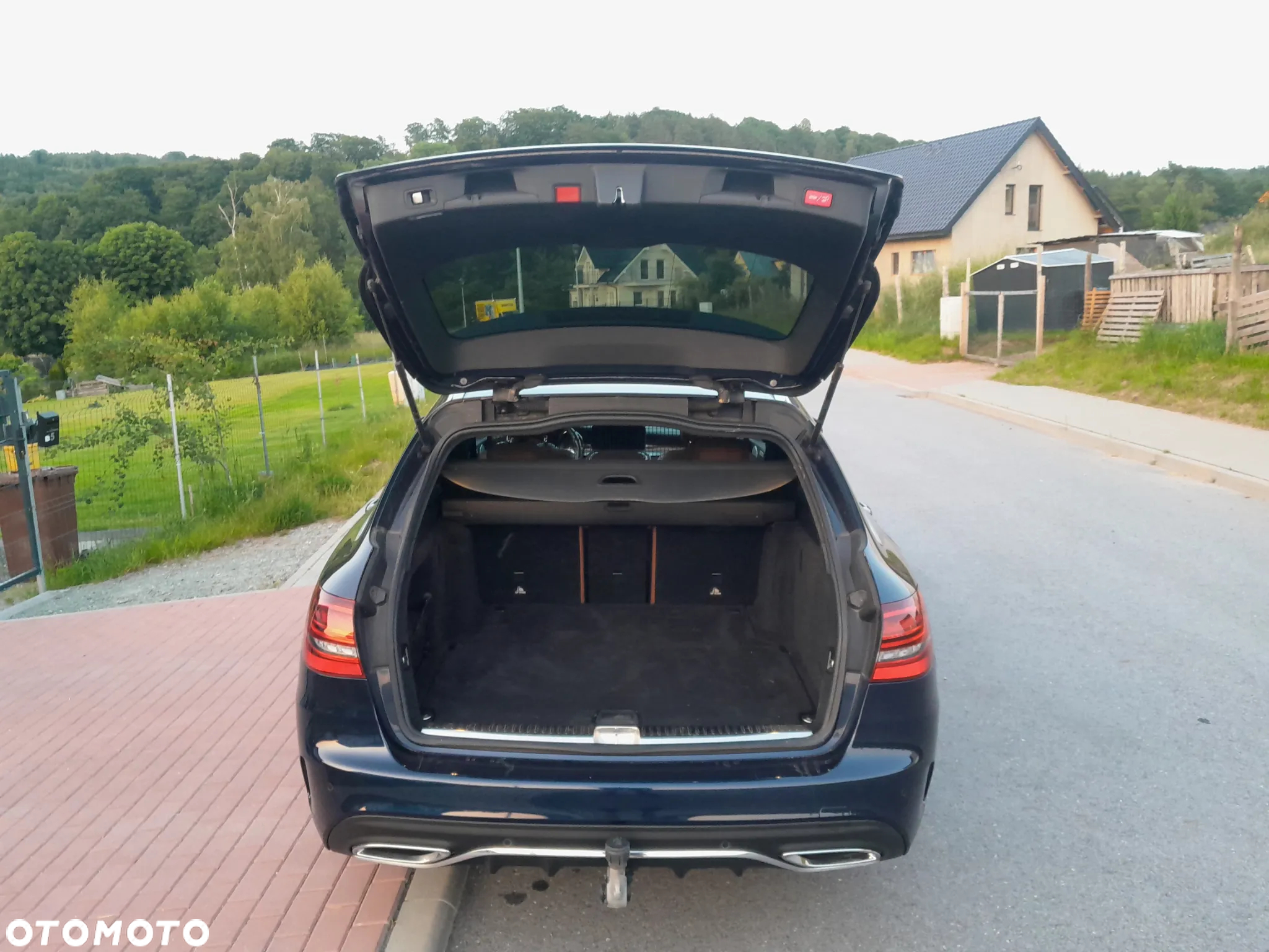 Mercedes-Benz Klasa C 200 T 9G-TRONIC AMG Line - 19