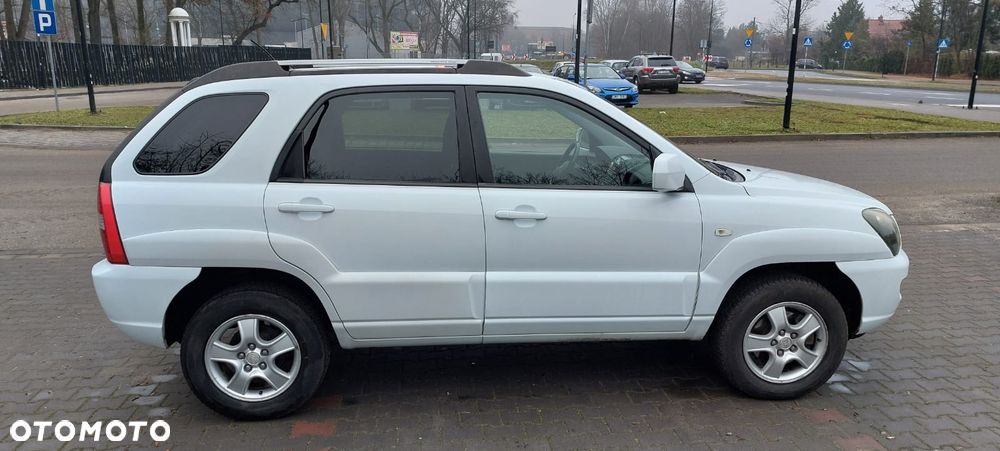 Kia Sportage 2.0 d Freedom - 4