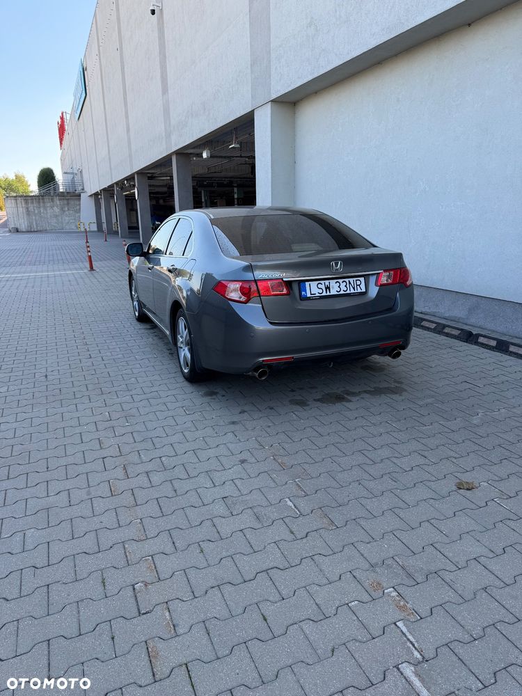 Honda Accord 2011 photo 5