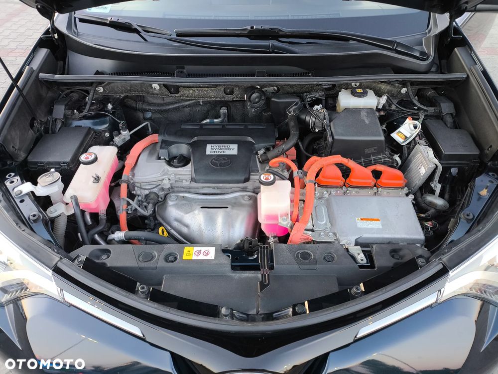 Toyota RAV4 - 10