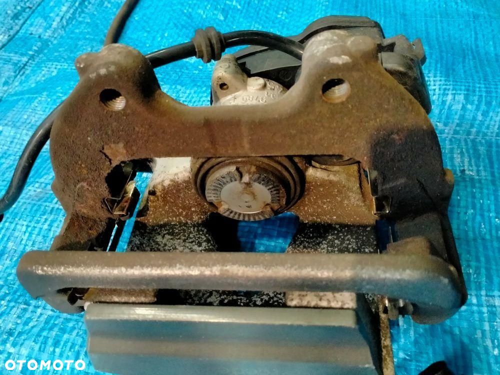 Mercedes S560 S Klasa W222 Lift AMG Zacisk Hamulcowy Tył Lewy Tylny 22243 - 4